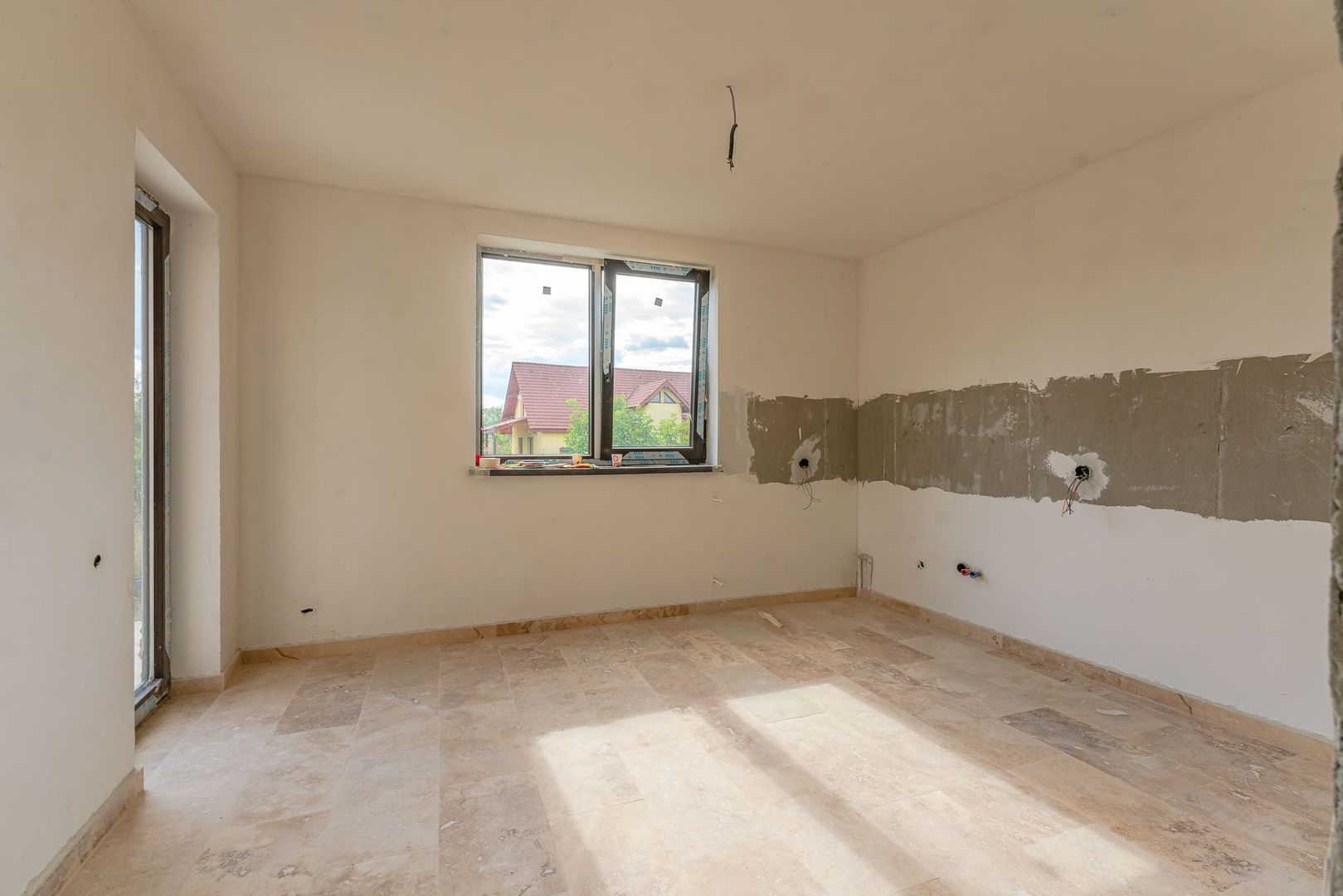 Casa individuala cu predare ''la cheie'' in Sanpetru - Poză 3