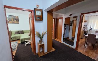 Apartament 4 Camere, 2 Bai, Etaj 3, Zona Cetate - Poză 11