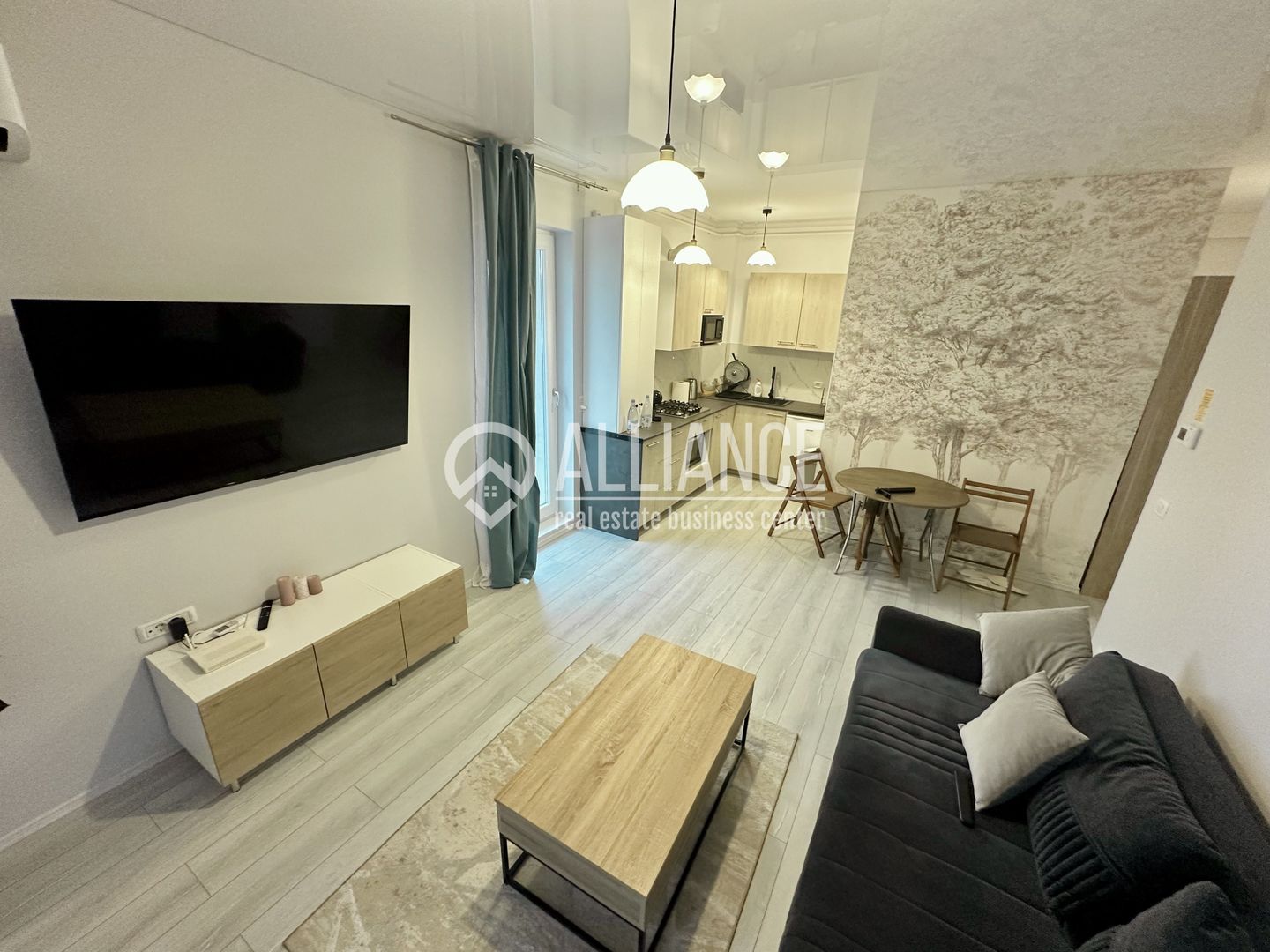 Apartament terasă panoramică de 24 m2 | piscină rooftop | la 5' mare - Poză 3
