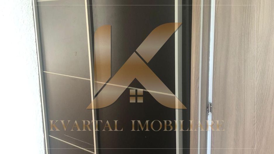 Apartament renovat 2 camere , 65 mp Zona Podgoria! - Poză 6