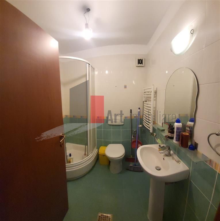 Apartament 3 camere Vitan metrou Mihai Bravu - Poză 13