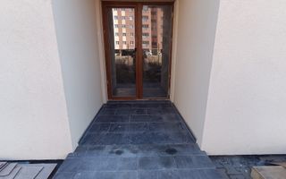 Apartament cu trei camere si gradina proprie - Poză 7