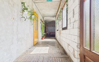 Casă cu Grădină Mare la 30 km de Timișoara - Poză 16