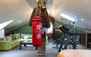 Vila deosebita, 6 camere, Popesti-Leordeni – Adiacent Sos. Oltenitei - Poză 14