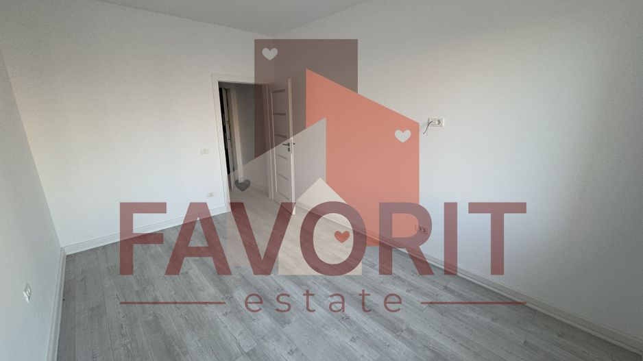 Spatios. Bloc NOU. Disponibil imediat. Strada asfaltata. - Poză 7