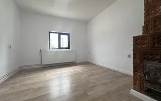 Între dealuri, viță de vie și liniște deplină! Vanzare casa in Prahova - Poză 12