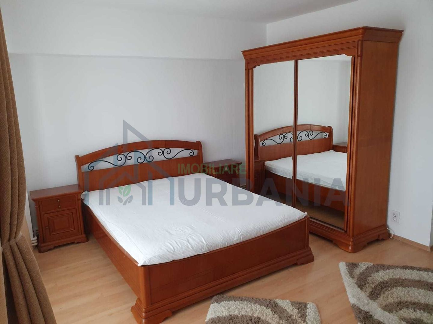 Apartament cu 1 camera, decomandat. - Poză 1