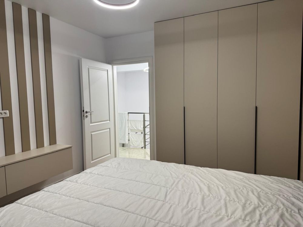 First Rental | 3-room duplex apartment | Carol Park | Parking - Poză 7