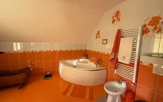 Casă ultracentrală | Rădăuți | 160 mp utili - Poză 15