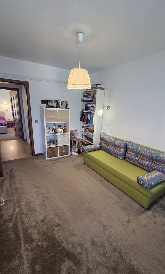 Apartament cu 4 camere de vânzare în Florești, zona Tăuțului. - Poză 8