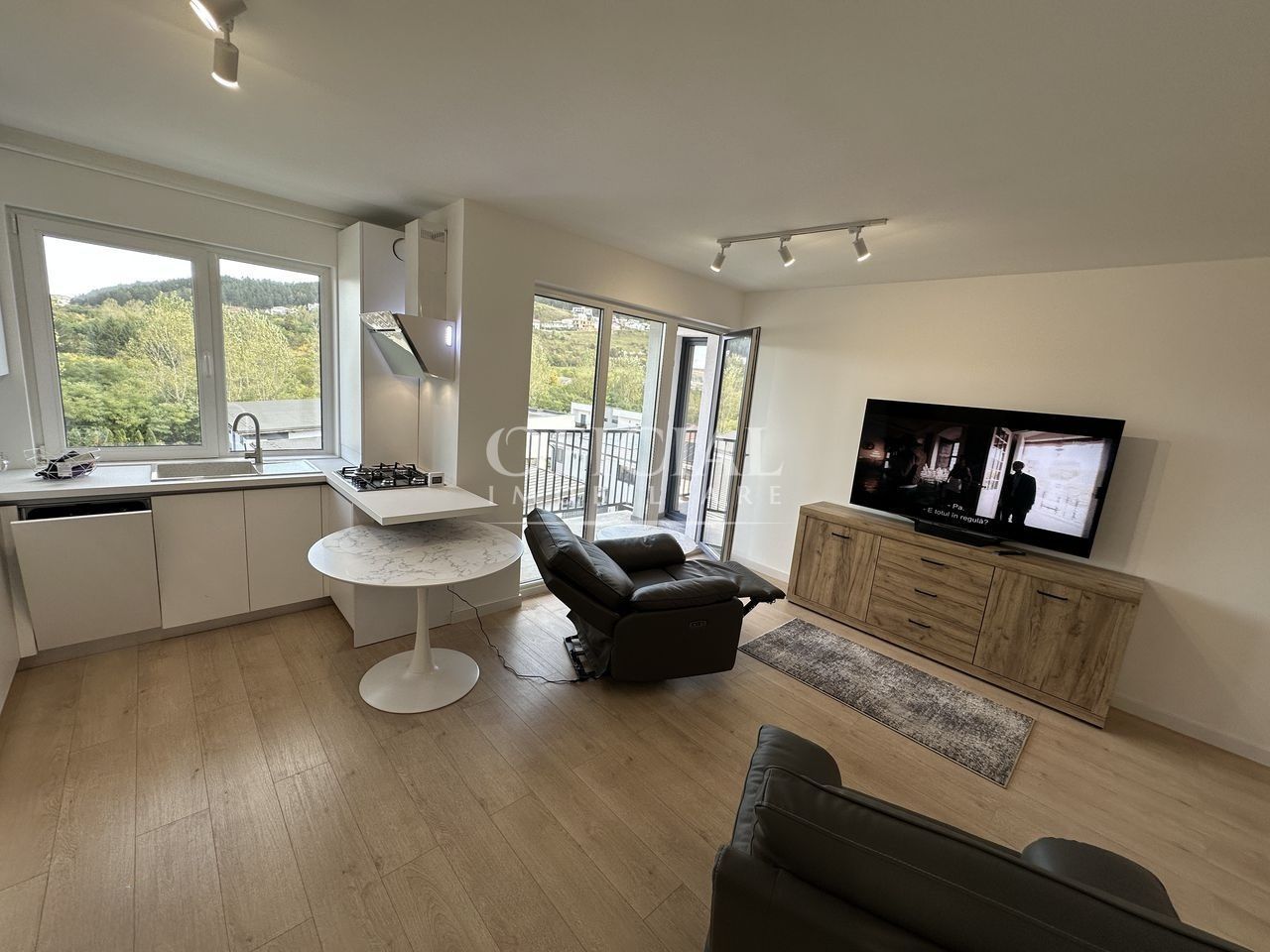 Apartament 2 Camere | La Cheie | Garaj inclus | Floresti Abatorului - Poză 2