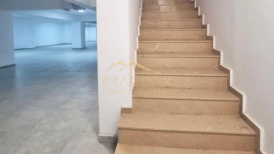 SPATIU COMERCIAL –PARTER + SUBSOL / 430 mp // Vitan - Poză 8