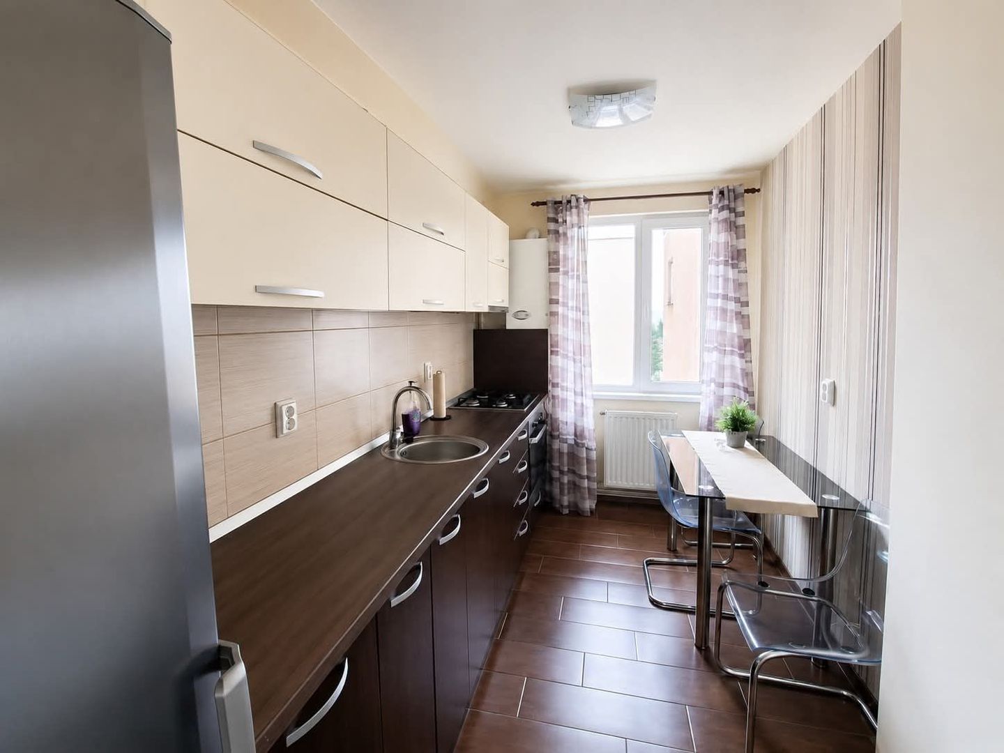 Apartament 3 camere renovat, Calea Bucuresti - Poză 1