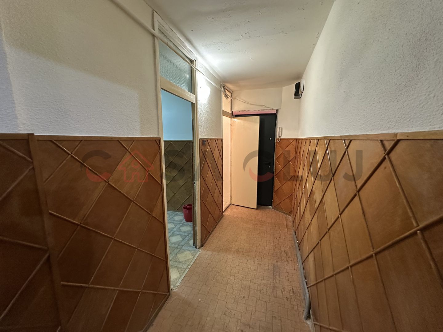 Ideal pentru familii, bine compartimentat, in zona linistita - Poză 7