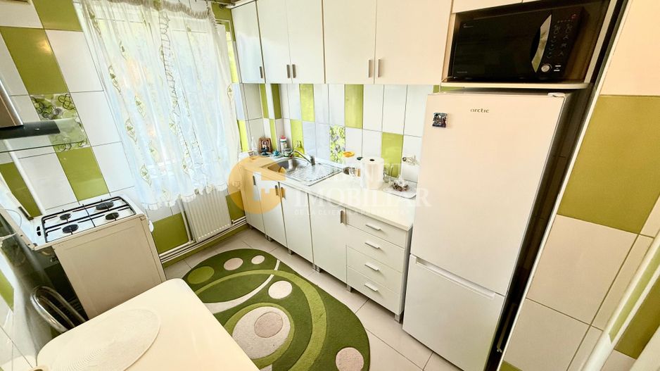 3 Camere Renovat - Etaj Intermediar - Podu Ros Primaverii - Poză 9