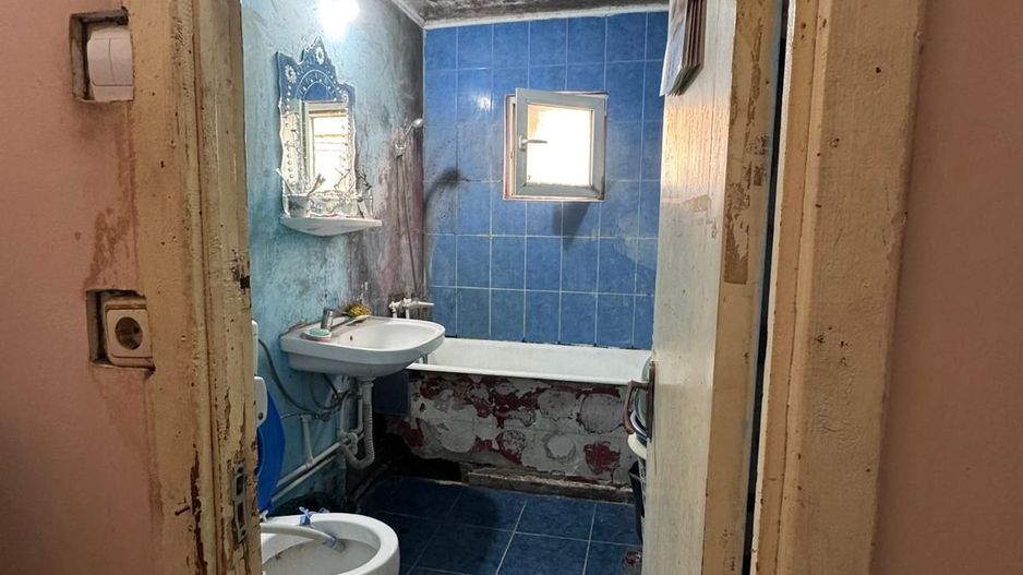 De vânzare apartament 2 camere - Poză 6