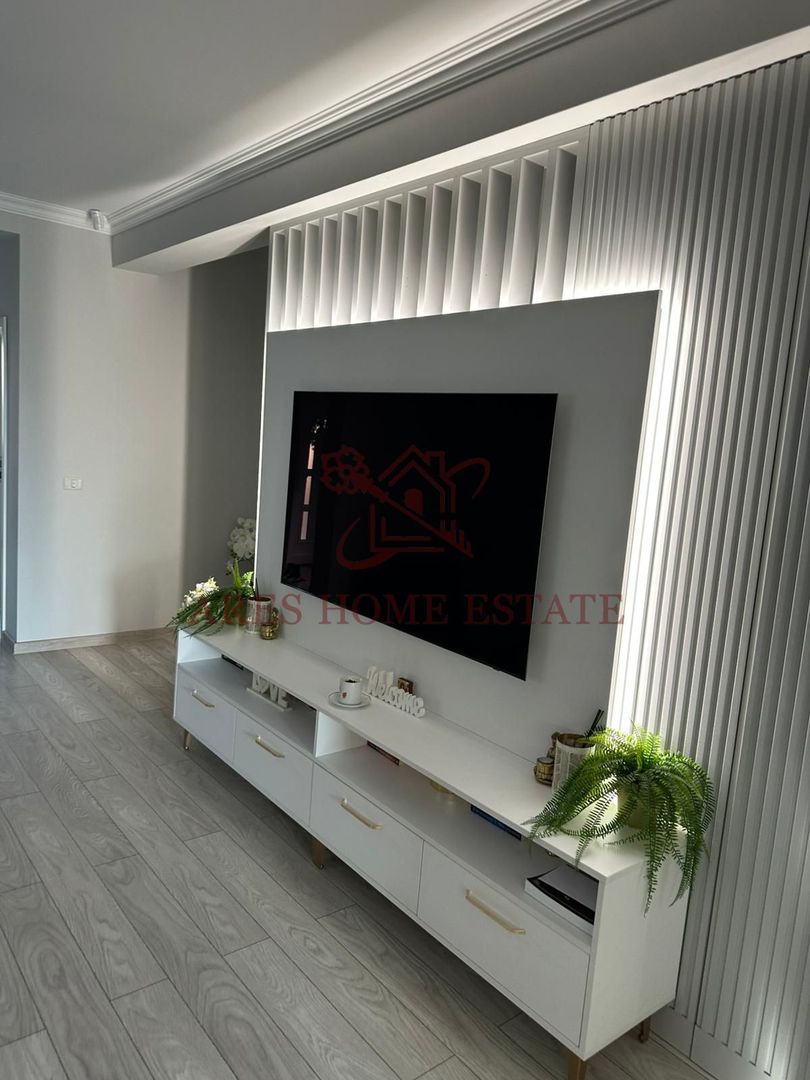 Casa in stil mediteranean, ultrafinisată 5 camere, 3 bai + curte. - Poză 24