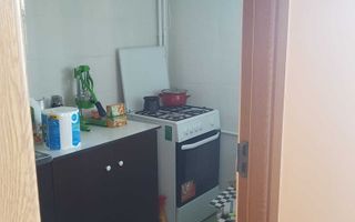 De vanzare Garsoniera Drumul Taberei - Poză 2