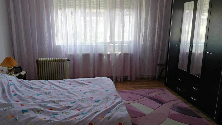 vand casa zona centrala - Poză 5