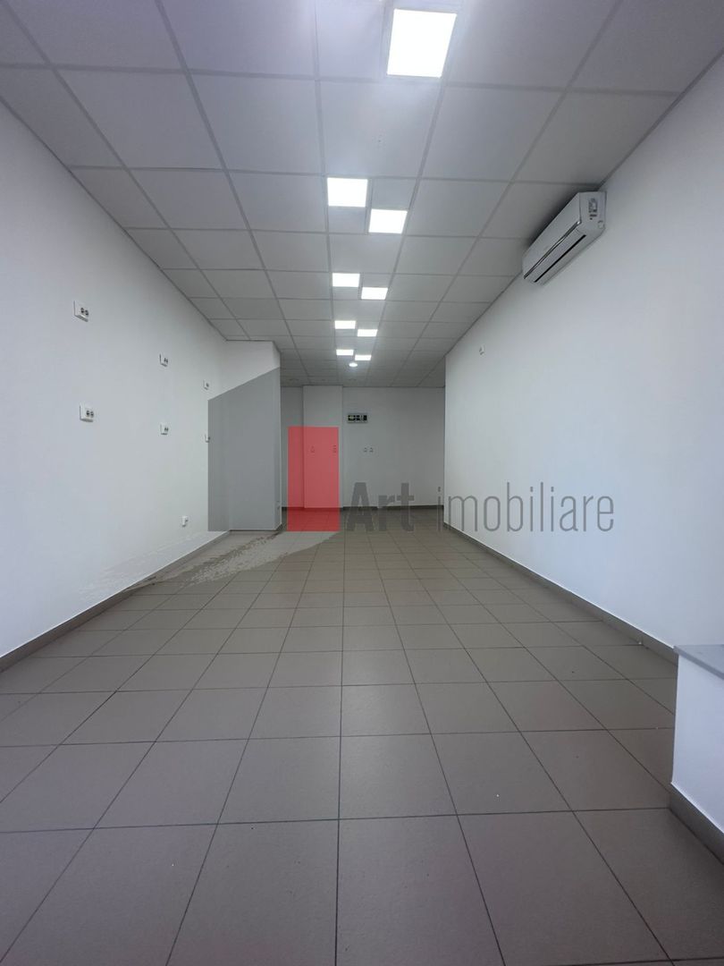 Spatiu comercial de inchiriat in zona Pantelimon - Poză 1