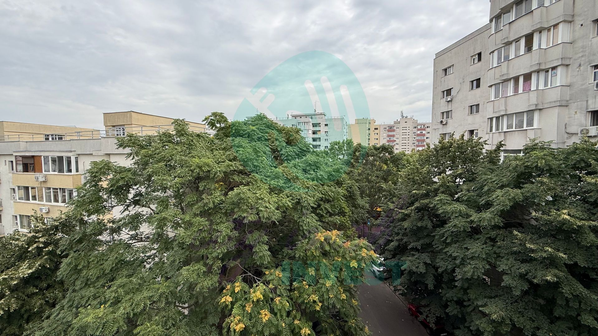 Vand Garsoniera Vitan Mall , Dristor , Alba Iulia - Poză 9