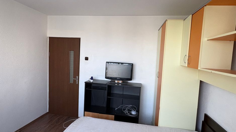 Apartament cu 3 camere - Centrala - Auchan Titan - Metrou 1 Decembrie - Poză 8