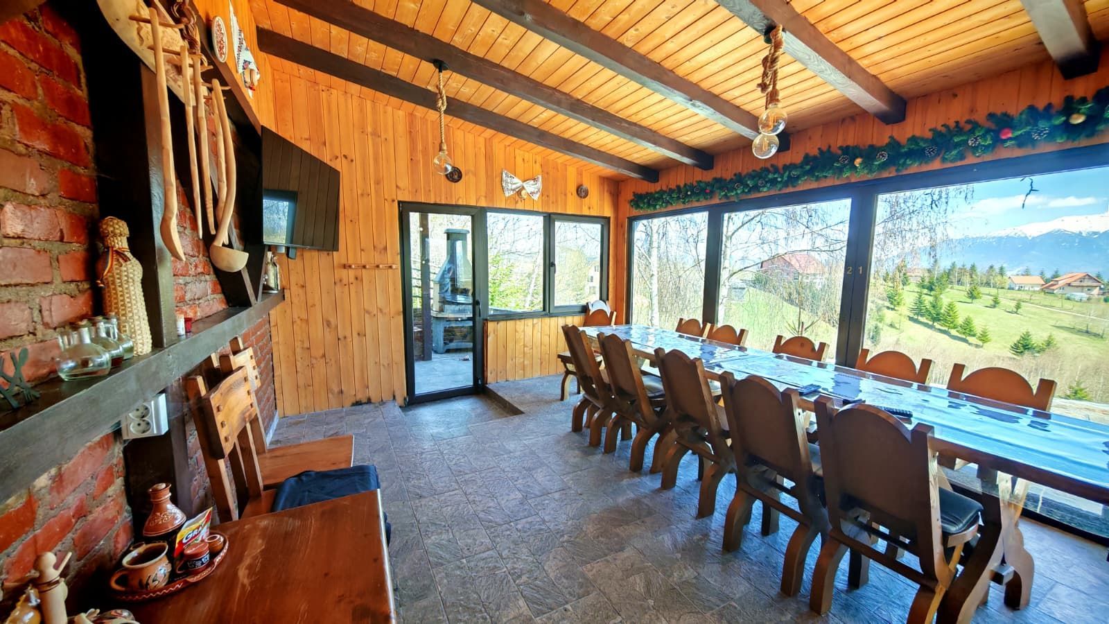 Casa / pensiune investitie sat Pestera, Moieciu, Bran - Poză 24