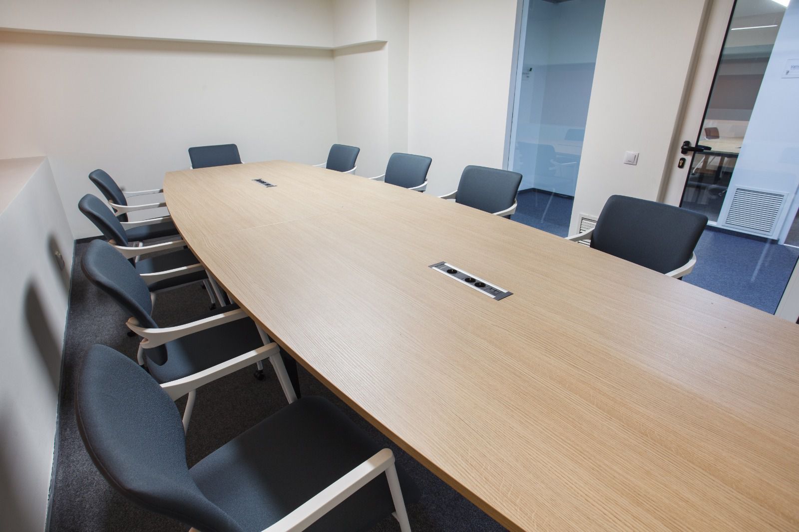 Cladire ultramoderna de birouri I 1.350mp I Ultracentral I COMISION 0% - Poză 8