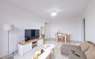 Apartament de 2 camere, semidecomandat, etaj 6/10, mobilat, Victoriei4 - Poză 1