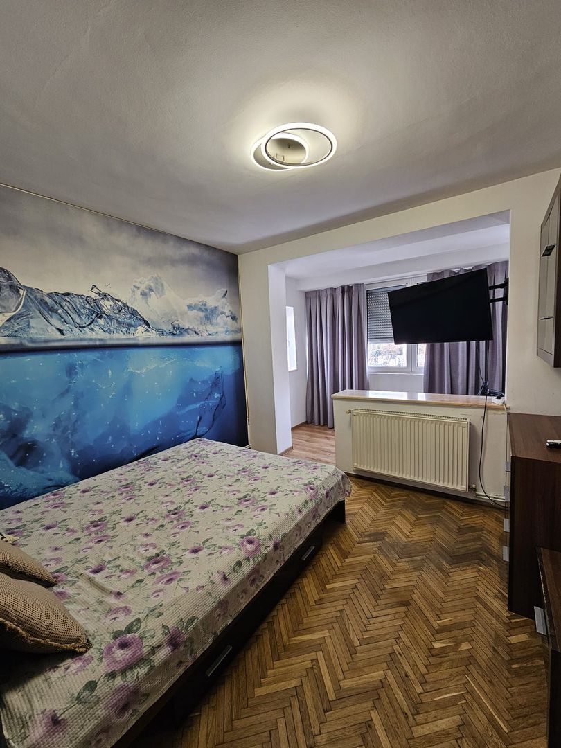 Apartament 3 camere- Rovine, Piata Garii - Poză 4