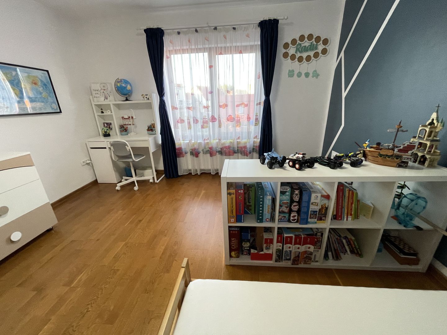 Casa moderna, frumos amenajata in zona Bogdanestilor - Poză 25