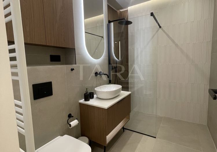 Apartament 2 camere modern – zona Vivo, cu parcare - Poză 6