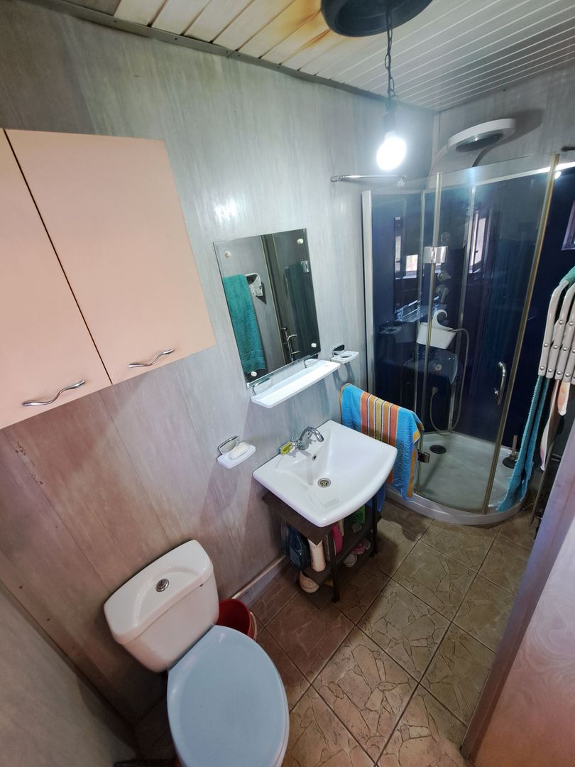 Două case de vanzare cu teren 1553 mp Reci - Poză 13