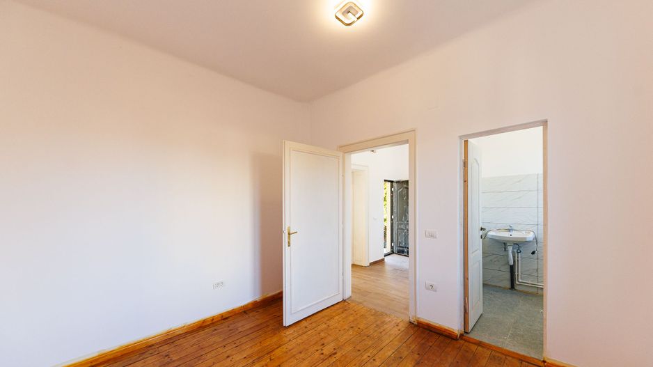 Casă Individuală pentru Birouri - Central, Timișoara | Curte 726 mp - Poză 10