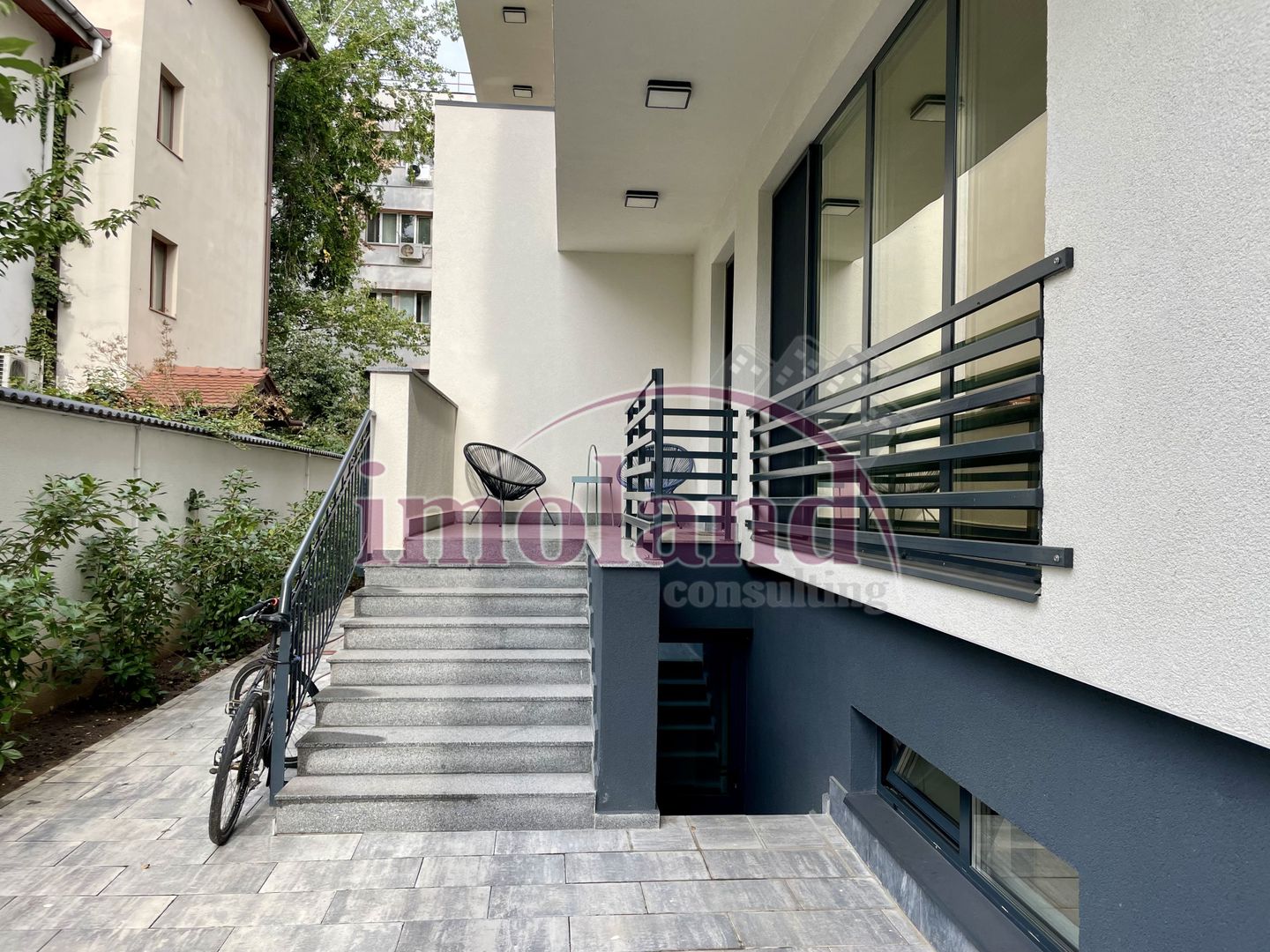 Închiriere apartament 3 camere, 2 balcoane 105 mp - Tei / B. Văcărescu - Poză 24