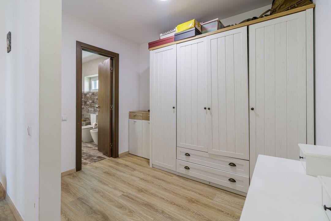 Casa in stil mediteranean cu teren generos - Poză 12