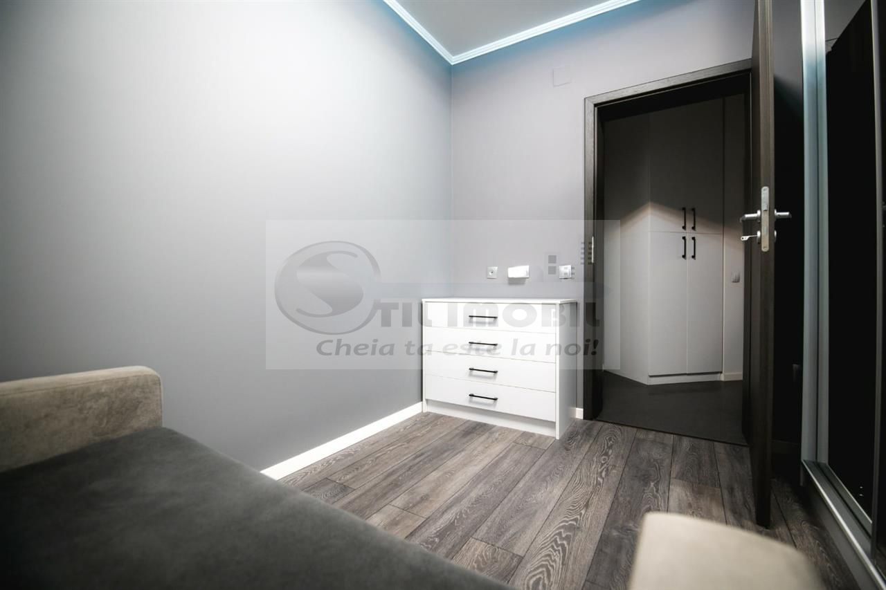 Ap 3 cam, D,74,36 mp, et.2 - Copou – mobilat si utilat 249,900 € - Poză 8