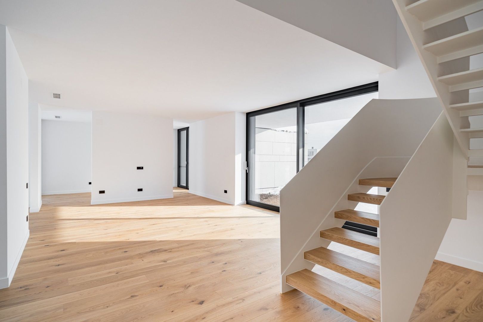 Vila 6 camere in Amber Forest - Poză 1