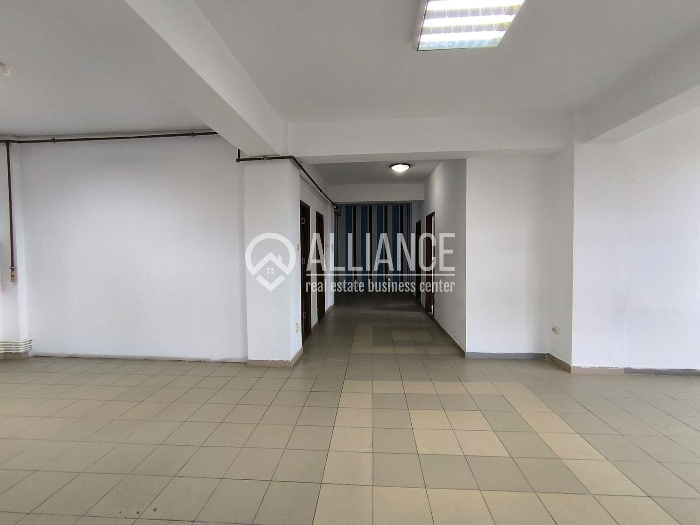 SPITALUL MILITAR (COD03)- Birouri cu suprafata generoasa ! - Poză 3