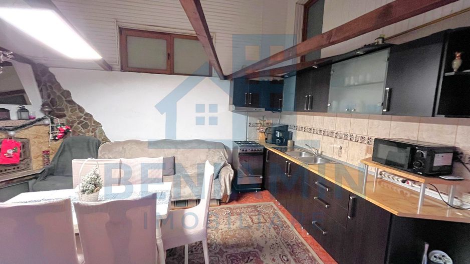 Casa de inchiriat Raului intersectie Campia Islaz -loc de parcare - Poză 15