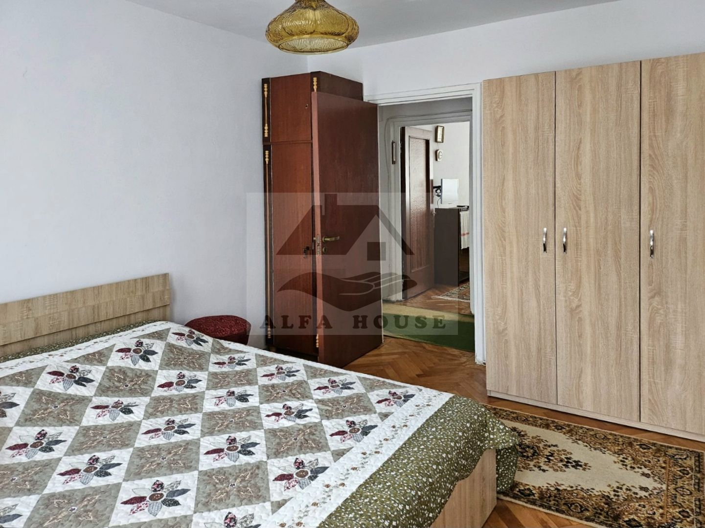 Apartament cu trei camere, zona Centrul Civic,  71 mp - Poză 10