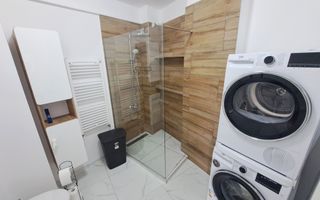 Apartament 2 camere, terasa de 15 mp, garaj subteran, boxa, Centru! - Poză 10