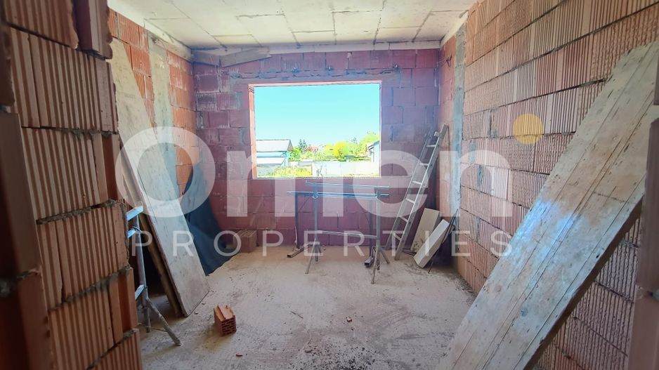 Duplex | La roșu | Zonă liniștită | Curte proprie - Poză 13