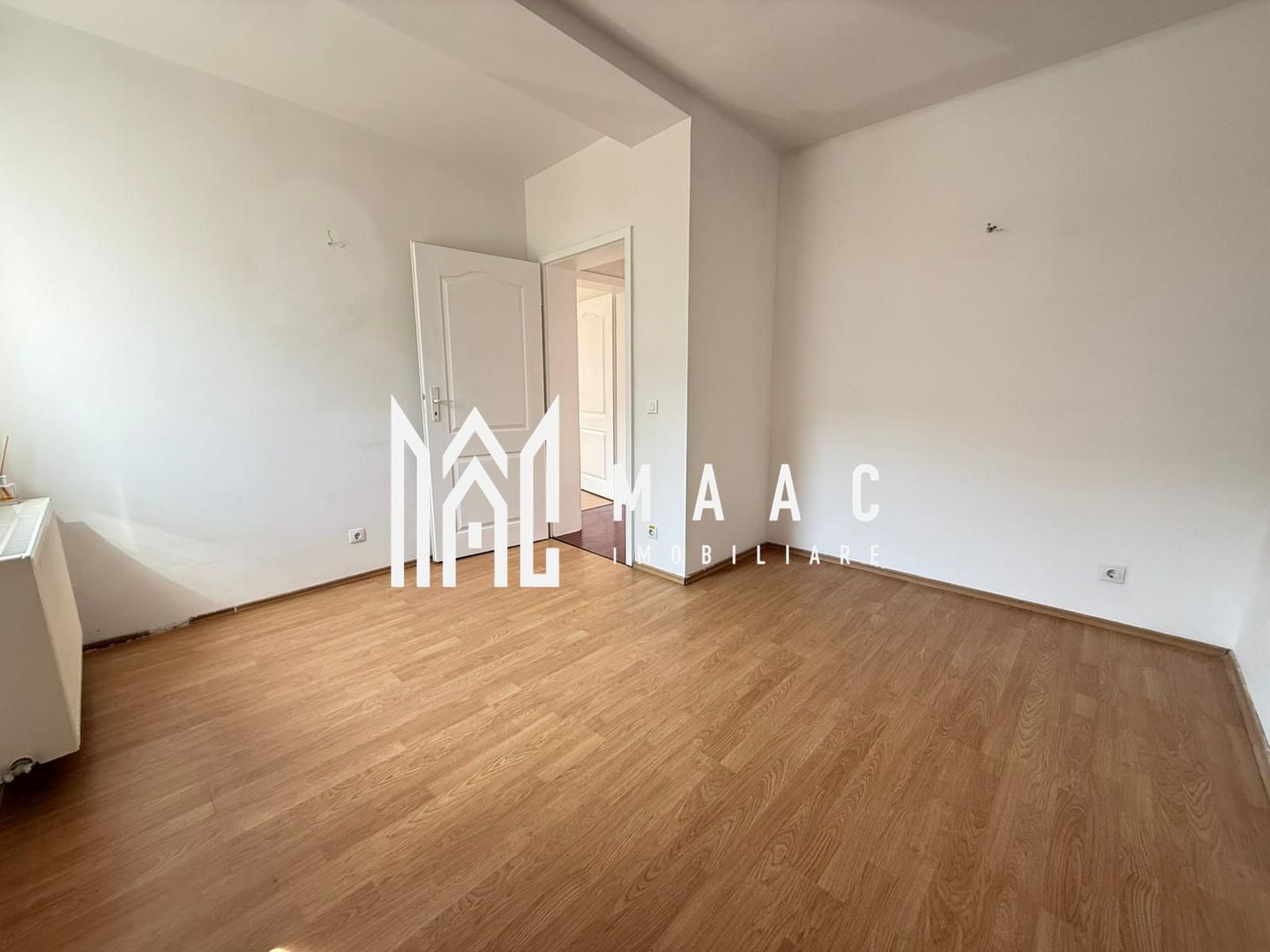Spatiu comercial/ birouri | Etaj 1 | 80MP | Sub Arini - Poză 5
