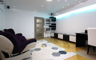 Lipovei -3 camere, centrala proprie, garaj inclus - Poză 4