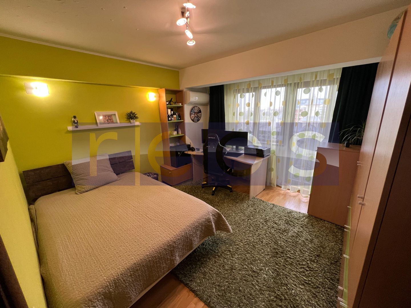 VANZARE 3 CAMERE | DECOMANDAT | EROII REVOLUTIEI - Poză 4