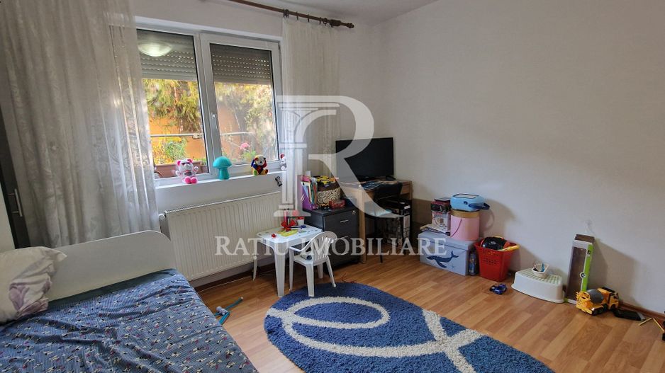 Casa cu 5 camere de vanzare | Iosia | Oradea. - Poză 15