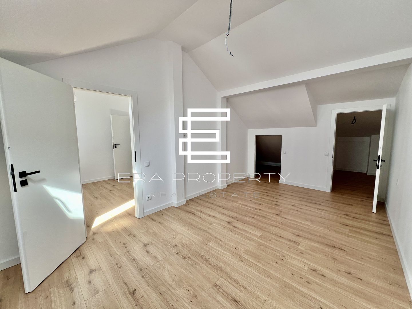 Penthouse 3 camere- 100 mp- intabulat -Cristian- Sibiu - Poză 13