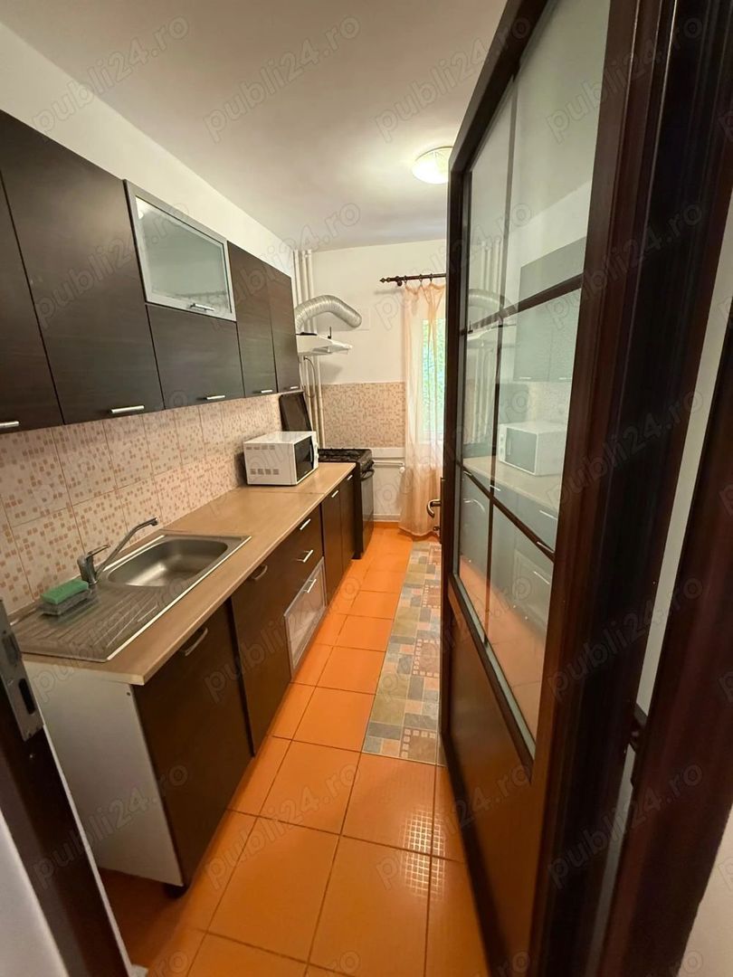 Garsoniera 42 mp | Etaj 2 | Mobilata | Zona Prosper - Poză 1