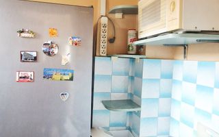 Inchiriez apartament cu 2 camere,clima centrala, zona Calea Sagului/ 300 euro. - Poză 15